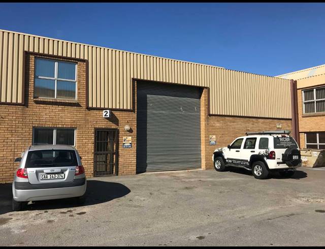 252M² FACTORY TO LET IN STIKLAND INDUSTRIAL